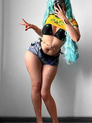 [Qiandai以宇] Brazilian Miku - cosplay (Vocaloid)_02_yqpn