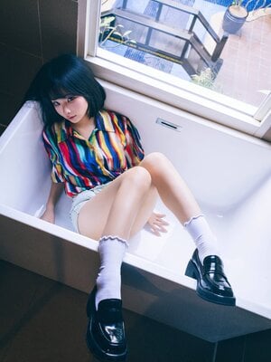 蠢沫沫 – 凝视_008