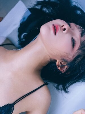 蠢沫沫 – 凝视_054