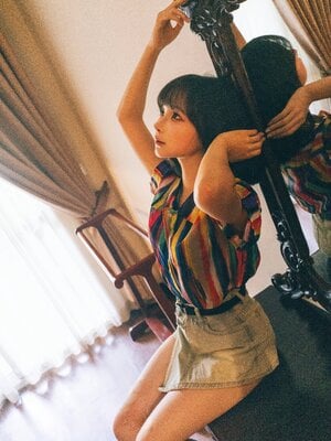 蠢沫沫 – 凝视_002