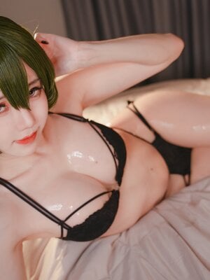 Sally Dorasnow - Ubel Lingerie_022