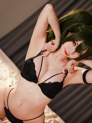 Sally Dorasnow - Ubel Lingerie_026