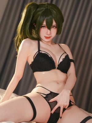 Sally Dorasnow - Ubel Lingerie_045