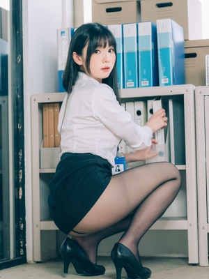 霜月shimo  霜月的秘密辦公室 Shimo' Secret Office_024