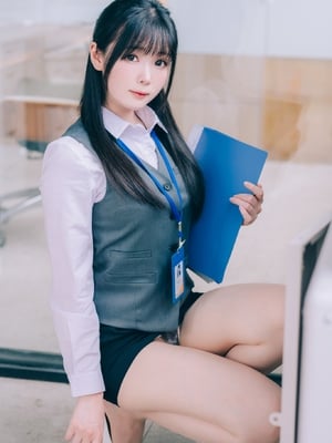 霜月shimo  霜月的秘密辦公室 Shimo' Secret Office_050