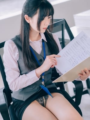 霜月shimo  霜月的秘密辦公室 Shimo' Secret Office_059