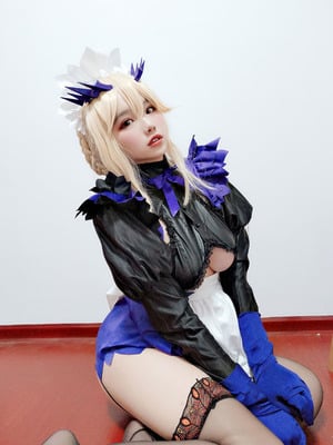 阿半今天很开心 - FGO 黑枪呆女仆_56