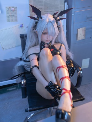 蠢沫沫 – 蔚蓝档案 银镜伊织_065