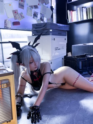 蠢沫沫 – 蔚蓝档案 银镜伊织_151