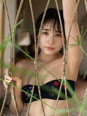 【デジタル限定】中﨑絵梨奈写真集「その微笑みに会いたくて」 週プレ PHOTO BOOK