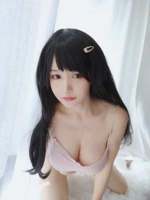 [小仓千代w] 粉色吊带_17