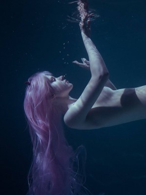Cosplayer - Shirogane-sama (Updated 2022-04-18)_534_Zero_Two_Darling_in_the_Franxx_Darling_In_The_Franxx_Anime_Shirogane_sama_5232481