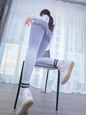 神楽坂真冬 - NO.90 瑜伽少女_hj8.top(029)