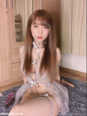 推特美颜假乳混血网红『安娜❤️悠米』 极致假乳丰臀 高清私拍376P_1919C.CC (39)