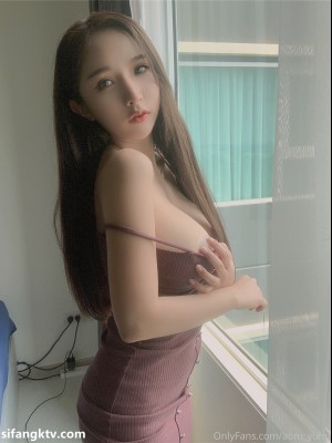 推特美颜假乳混血网红『安娜❤️悠米』 极致假乳丰臀 高清私拍376P_1919C.CC (76)