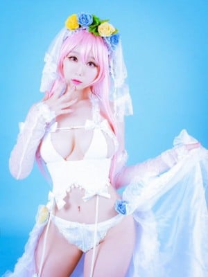 Cosplay deepfakes_27