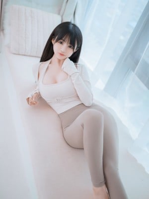 [桜井宁宁] 瑜伽妹妹_0004