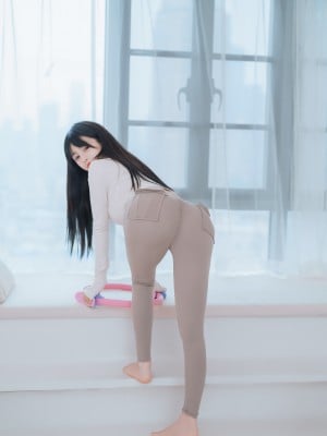 [桜井宁宁] 瑜伽妹妹_0007