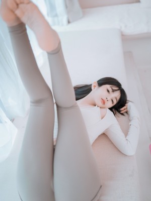 [桜井宁宁] 瑜伽妹妹_0037