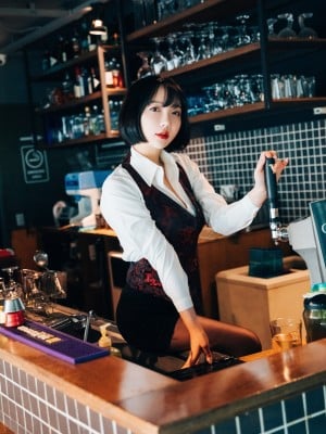 [LOOZY] YeEun - Tainted Love Bar_002