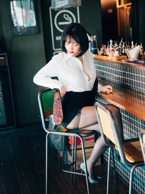 [LOOZY] YeEun - Tainted Love Bar_016