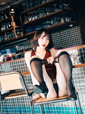 [LOOZY] YeEun - Tainted Love Bar_048