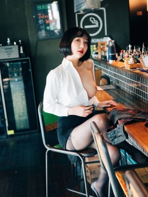 [LOOZY] YeEun - Tainted Love Bar_S_004