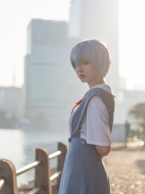 Shirogane-sama - Asuka_Asuka - Asuka and Rei Schoolgirl 0002