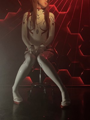 Shirogane-sama - Asuka_Asuka - White Suit Backstage 0024