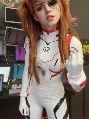 Shirogane-sama - Asuka_Asuka - White Suit Selfie 0046