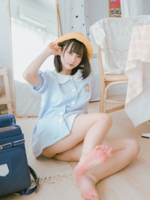 [Patreon] Azuki - Sept 2022_Patreon-Azuki-Sept-2022-MrCong.com-002