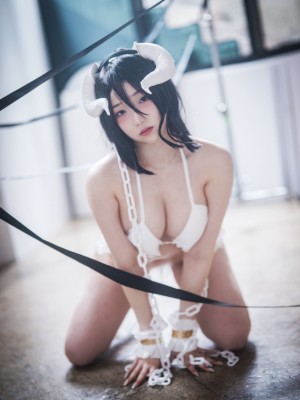 Bluecake - Albedo_049