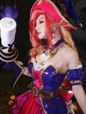 Cosplayer - Aza miyuko_129_Bewitching_Miss_Fortune_5