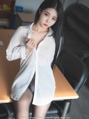PURE_Vol.182 - Bomi - Bomistry's office_Bomistry's office_76