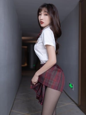 陆萱萱_0009