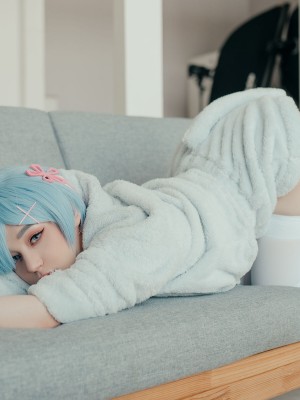 Donna Loli - Rem_04