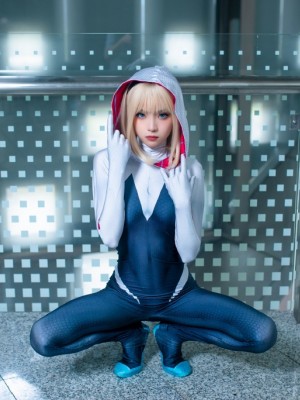 糕糕兽 - Spider Gwen_22：bd3adc19ly1goii5eelfxj2334226kjn