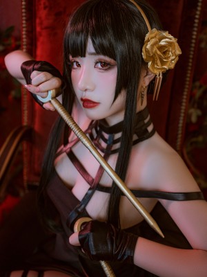 爆机少女喵小吉-间谍过家家_08
