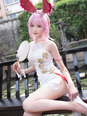 Messie Huang - Yae Sakura Chinese dress_01
