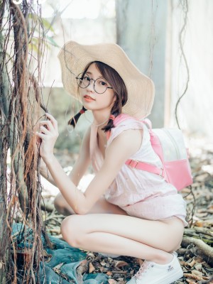 妍妍 - 抓精虫的小女孩-妍妍_JVID--抓精虫的小女孩-妍妍-Allasiangirls.net (5)