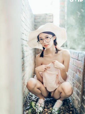 妍妍 - 抓精虫的小女孩-妍妍_JVID--抓精虫的小女孩-妍妍-Allasiangirls.net (47)
