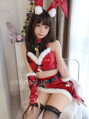 迷之呆梨(发条少女) – 雪の降るクリスマス❄ [17P1V-110MB]_0014