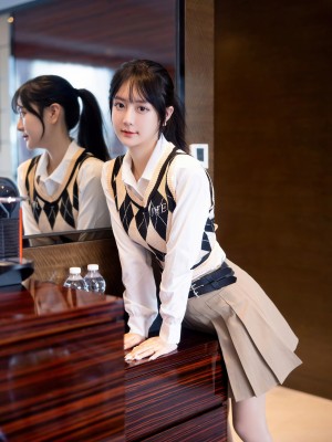 [XiuRen秀人网] 2023.02.27 No.6329 短裙美腿 谢小蒽_A006