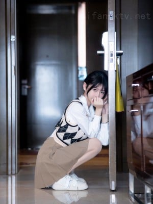 [XiuRen秀人网] 2023.02.27 No.6329 短裙美腿 谢小蒽_B002
