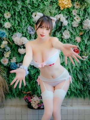Tina很妖孽呀 -  粉色吊带袜猫女友_59
