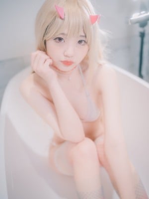 DJAWA Photo - NO.337 - part 01 Jenny（정제니）Nikke Viper_DJAWA_B_00010