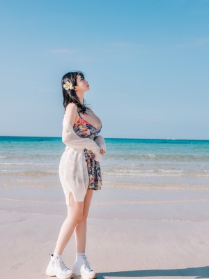 Adorable Sia_Paranhosu-Sia-S22-Photo-Book-Vol.8-Adorable-Sia-4kUp-056