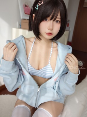 迷之呆梨(发条少女) 2022 12月fantia会员订阅合集_2022-12-03 青と白 [22P2V-75MB] - 13