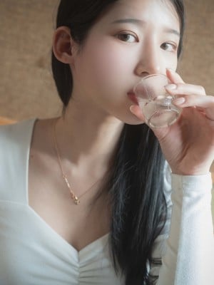 [Pure Media - Yeha (예하)] Vol.244 Kidnapped Basement Office Girl_0008