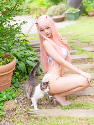SAINT Photolife - Yuna (유나) - No.10 Zero Two_30